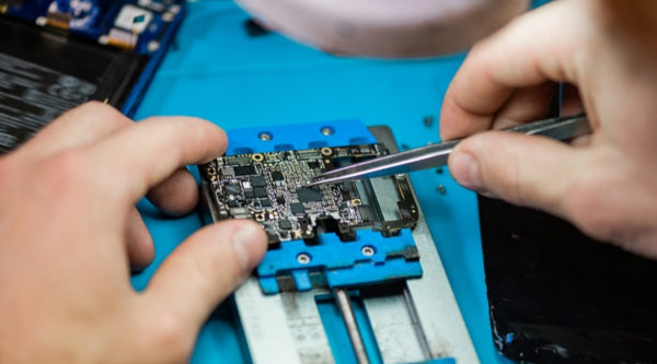 Tools Steps And Main Points For Repairing iPhone Logic Board