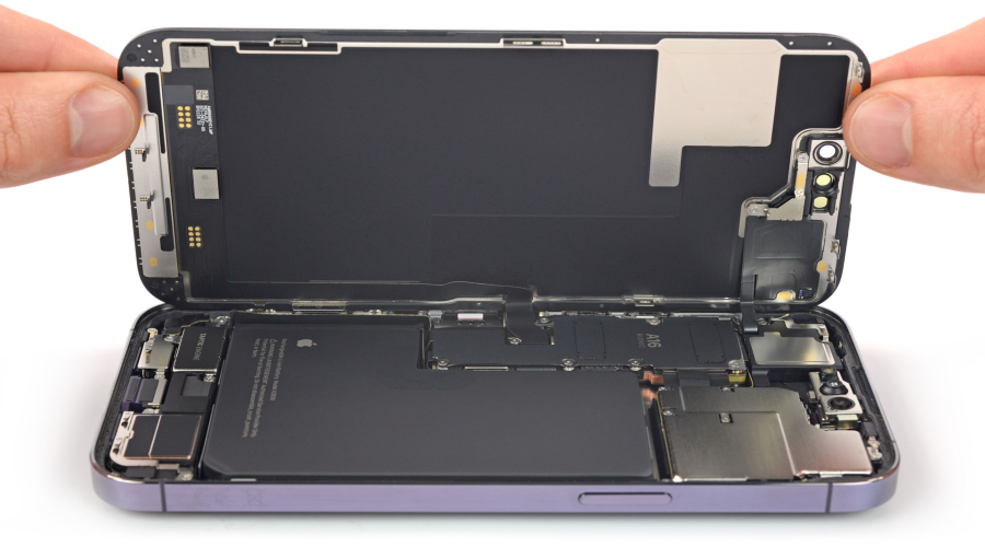 iPhone 16 Pro Teardown: Unveiling the Inner Workings of Apple's Latest